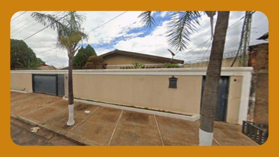 Imóvel na rua hely jarbas souza nogueira, n. 27, jardim califórnia, barretos/sp, área de terreno de 1.100m², e área construída de 344,60m².__