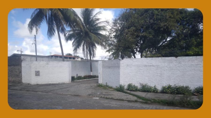 Imóvel na Rua Ulisses Andrade (Antiga Rua D Ou Dr. Calumby Barreto), 861, Rosa Elze, São Cristovão/Se. Terreno com Área de 1.476,12m², no Local Existe Um Galpão com Área de 292,50m².__