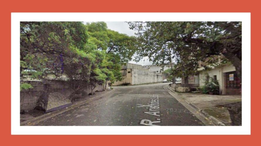 Terreno situado na rua aristides lobo, constituído pelo lote 22 da quadra 34, jardim munhoz, guarulhos-sp, com área de 220m² --