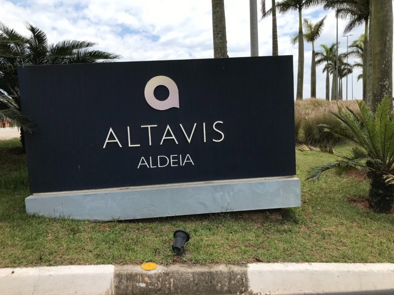 Ótimo lote de 458,44m2 na rua monte everest (lote 19, da quadra 09) - residencial altavis - aldeia da serra | santana de parnaíba-sp