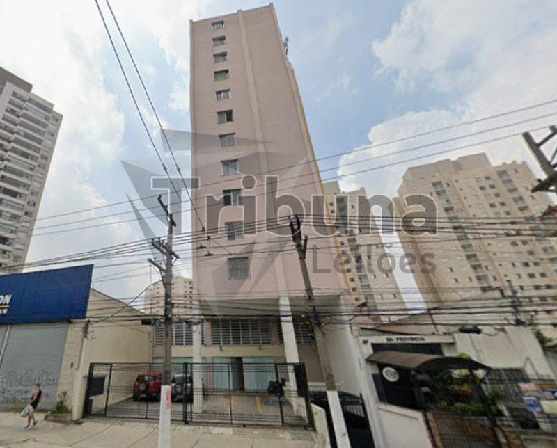 Apartamento na avenida celso garcia, tatuapé