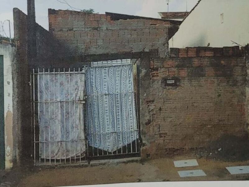 Parte ideal (50%) do terreno com a.t. 250m², a.c. 66m², jd. residencial das palmeiras , rio claro/sp