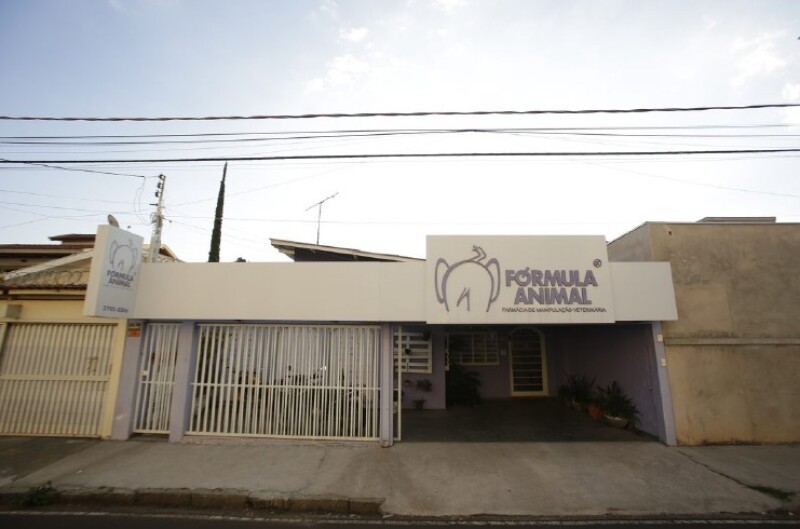 Prédio comercial e respectivo terreno, a.t. 218m², a.c. 120m², centro, franca/sp
