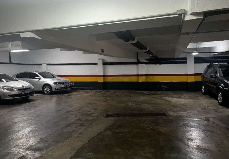 Garagem coletiva - um espaço indeterminado
