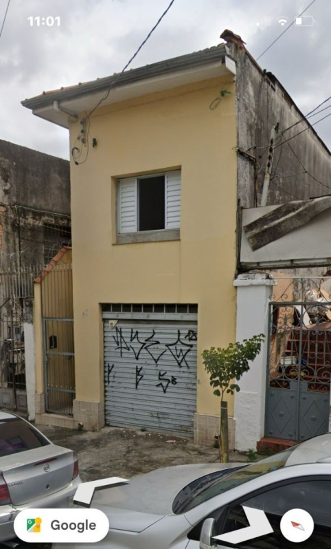 Uma casa e seu respectivo terreno - bom retiro - sp.