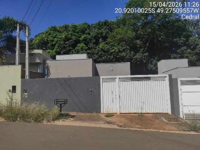 Casa em cedral-sp