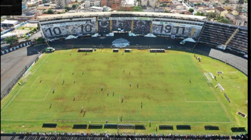 Estadio de futebol dr. francisco de palma travassos, avenida dr. plinio de castro prado, 1000, ribeirão preto/sp.