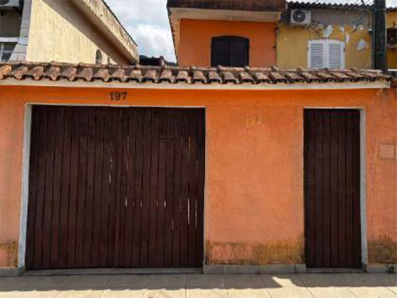 Guarujá sp rua 10 197 bloco a matrícula:44.573