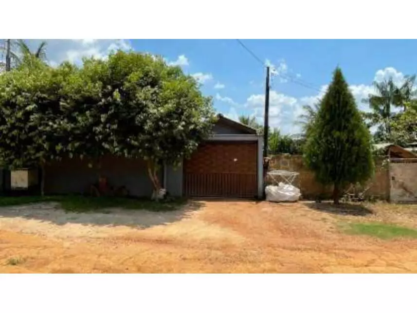 Casa, Eixo Sul em Peixoto de Azevedo, MT