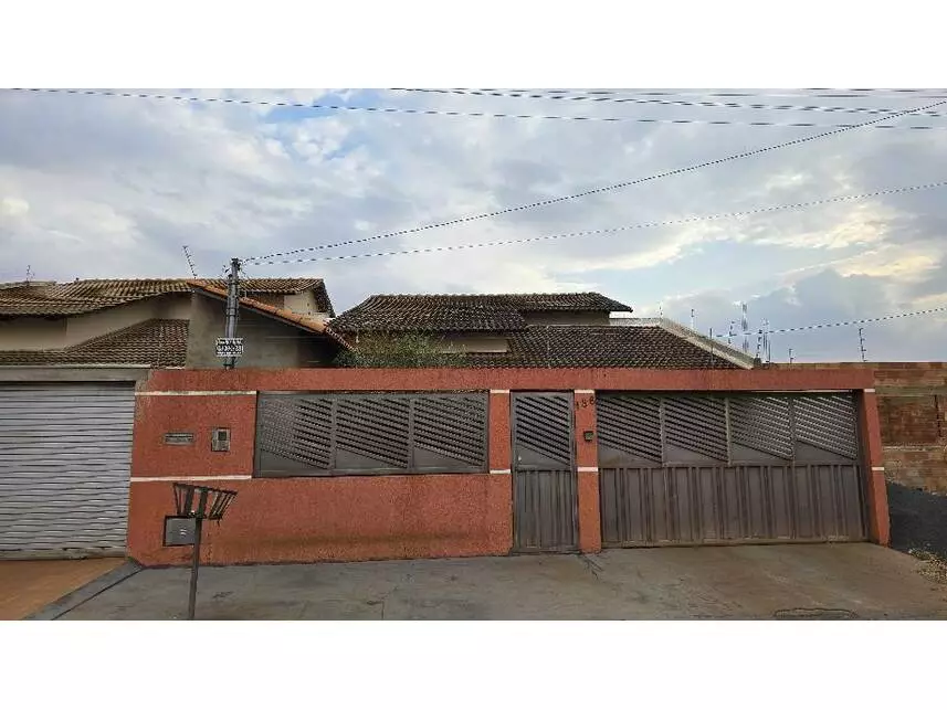 Casa, Parque Residencial Isaura em Santa Helena de Goiás, GO