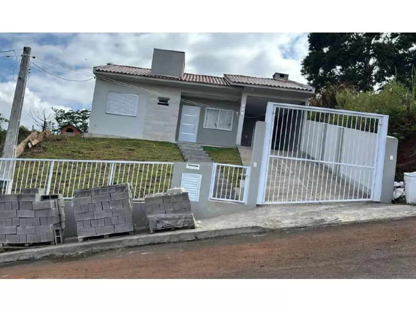 Casa, Santa Terezinha em Concórdia, SC