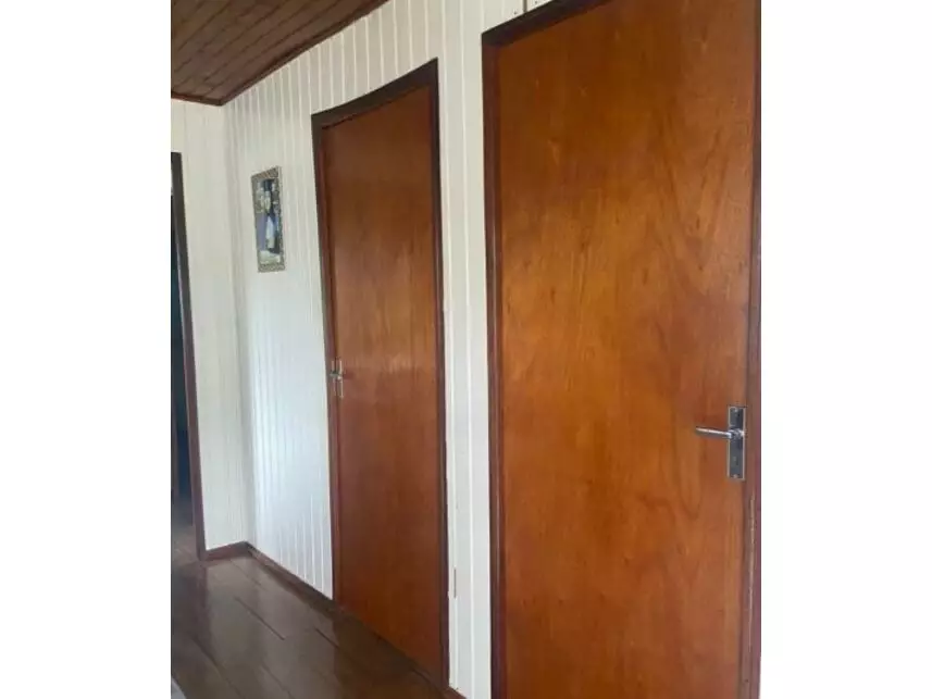 Casa, Rio Maina em Criciúma, SC