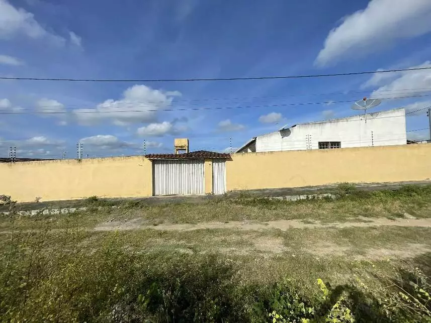 Casa, Nova Tacaimbó em Tacaimbó, PE