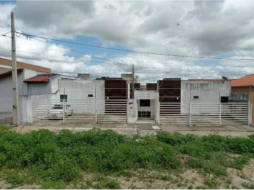 Casa, Bodocongo em Campina Grande, PB
