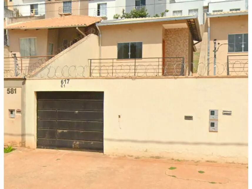 Casa, São Pedro em Esmeraldas, MG