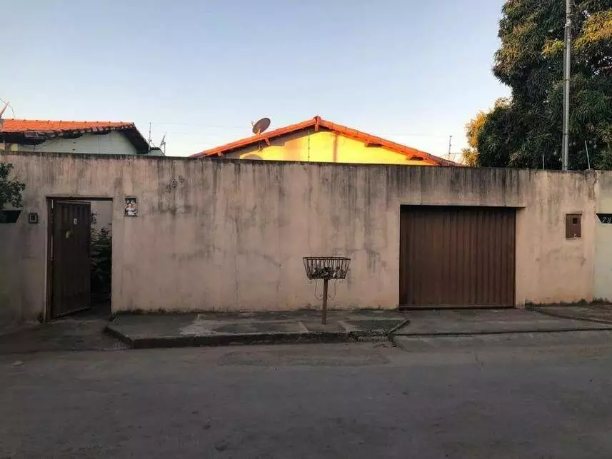Casa, Gameleira em Janaúba, MG