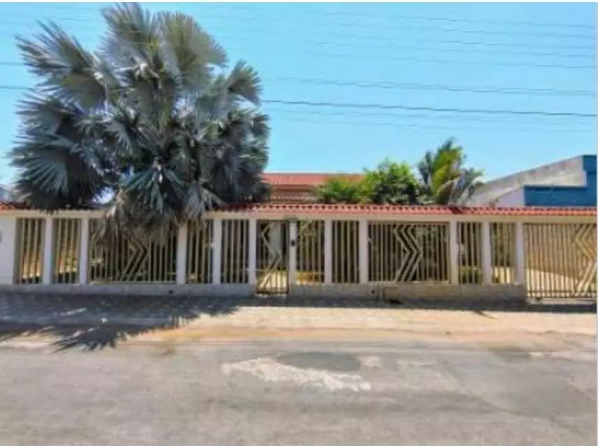 Casa, Setor Inical em São Luís de Montes Belos, GO