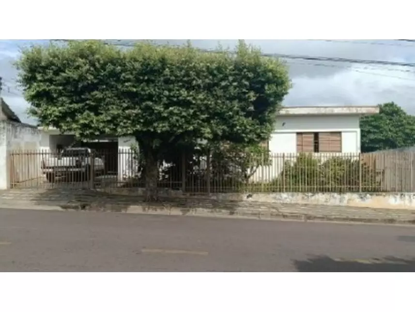 Casa, Centro em Osvaldo Cruz, SP