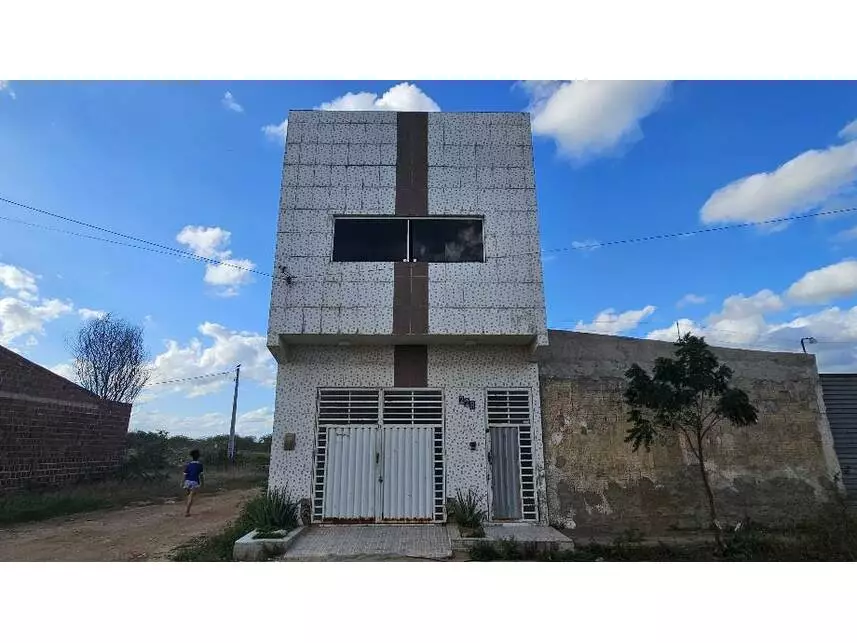 Casa, Dona Dom em Santa Cruz do Capibaribe, PE