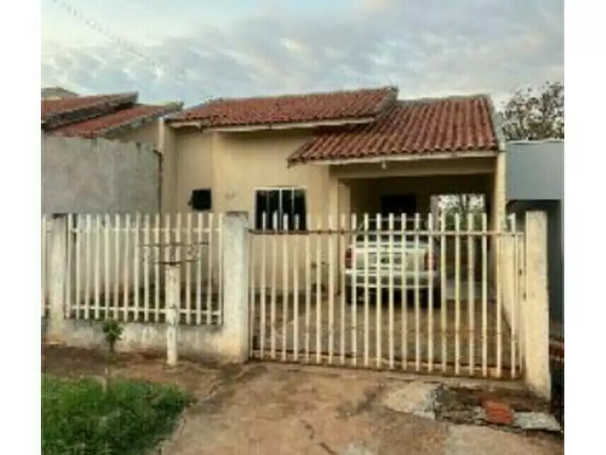 Casa, Centro em Mariluz, PR