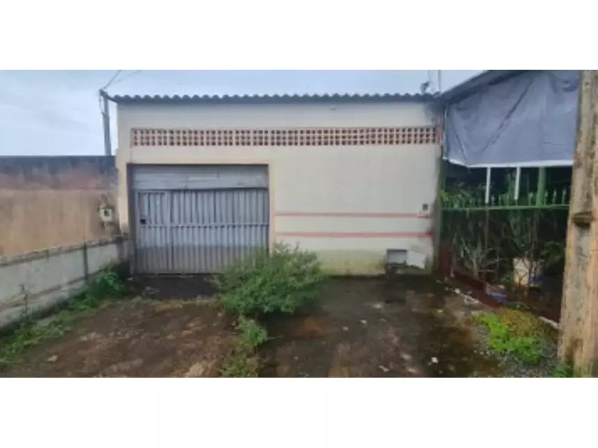 Casa, Pacaembu em Valparaíso de Goiás, GO