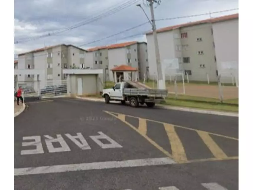 Apartamento, Paulo Correa de Lara em Marília, SP