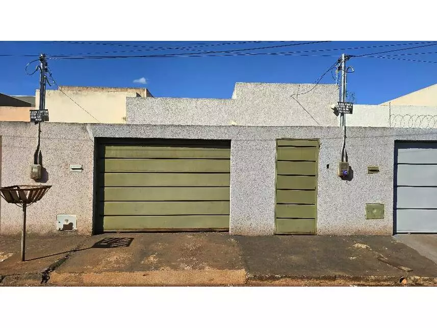 Casa, Centro em Santa Helena de Goiás, GO