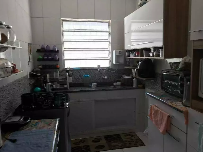 Casa, Rocha em São Gonçalo, RJ