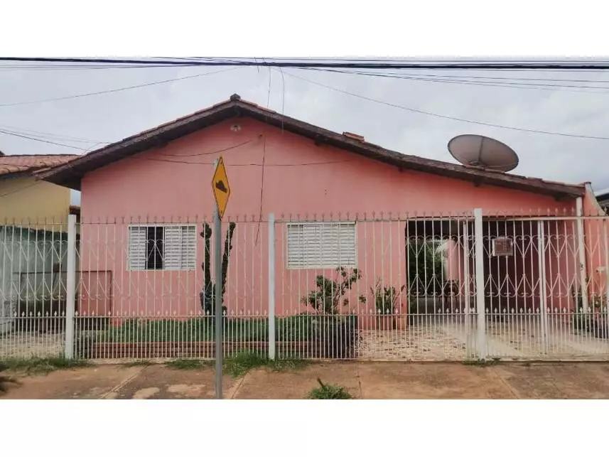 Casa, Marajoara em Várzea Grande, MT