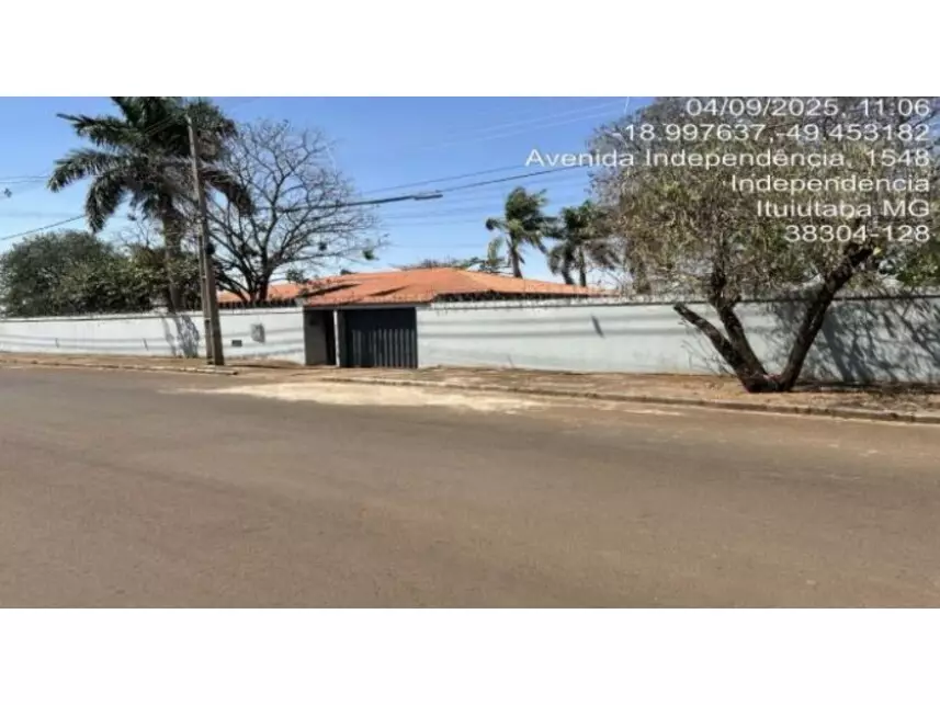 Casa, Independência em Ituiutaba, MG