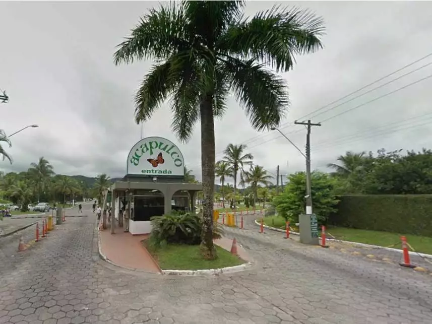 Casa, Jardim Acapulco em Guarujá, SP