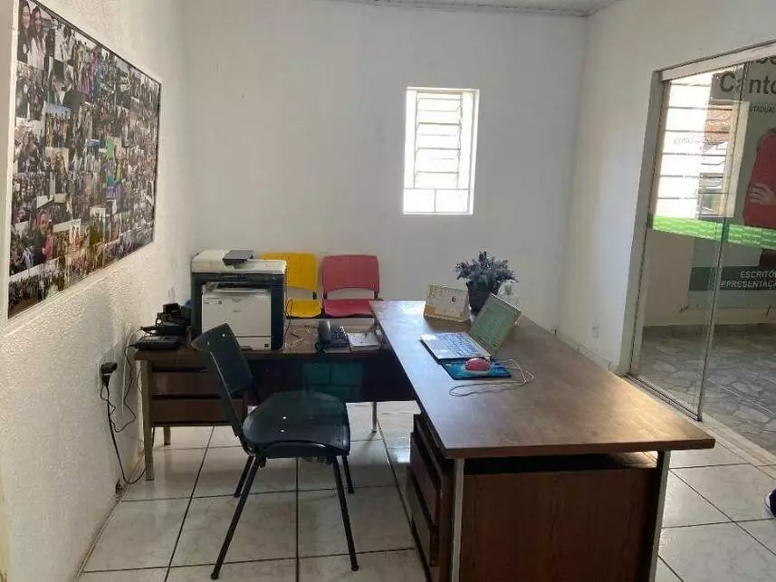 Sala Comercial, Centro em Ponta Grossa, PR