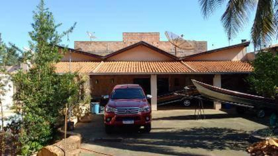 Casa 235m² com Terreno 500m² | Fronteira-MG | Loteamento Meu Chão | Centro - 2 Dormitórios - Ideal para Ranchos - Financiamento até 420 Meses!