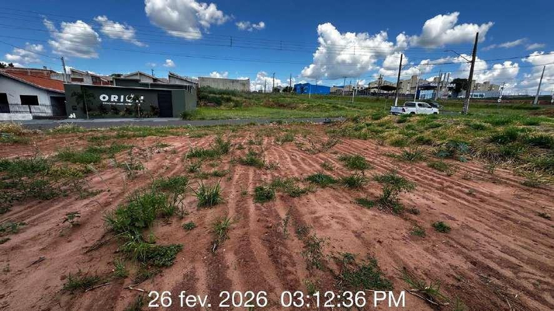 Lote de terreno urbano nº 02 Qd 01, área de 250,00m², sem benfeitorias, localizado na Rua Antenor Corsato, s/n-Umuarama