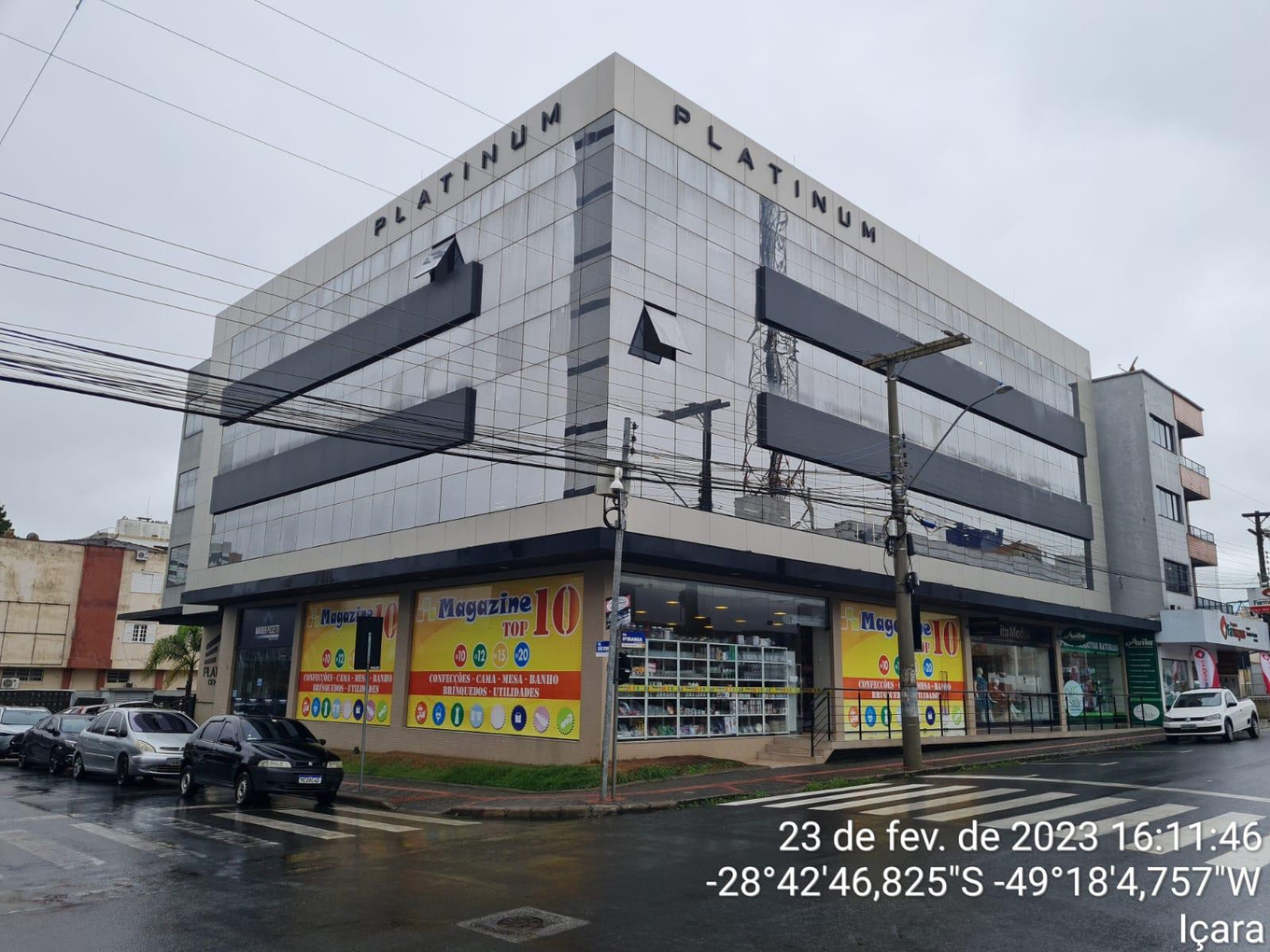 SALA COMERCIAL nº 402-Bloco A, no nº 03 pavimento do EDIFICIO COMERCIAL PLATINUM, Com área total de 60,06 M2, no Município de Içara - SC