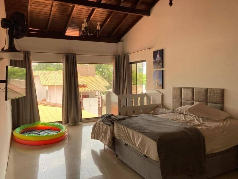 Casa 200m² com Terreno 300m² | Palhoça-SC | Passa Vinte - 3 Dorms, 2 Banheiros, Piscina, 3 Vagas - Financiamento até 420 Meses!