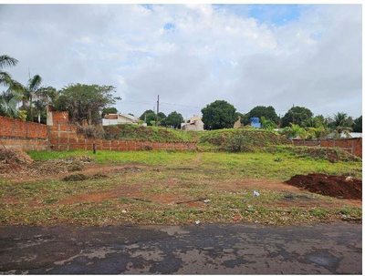 Parte ideal 50% do Imóvel: Sitio de Recreio Localizado na Rua Projetada B- San Lourenço, s/n,  Umuarama/PR
