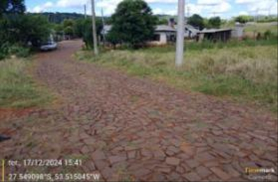 IMÓVEL URBANO COM ÁREA TOTAL DE 421.13m² - EM ERVAL SECO-RS
