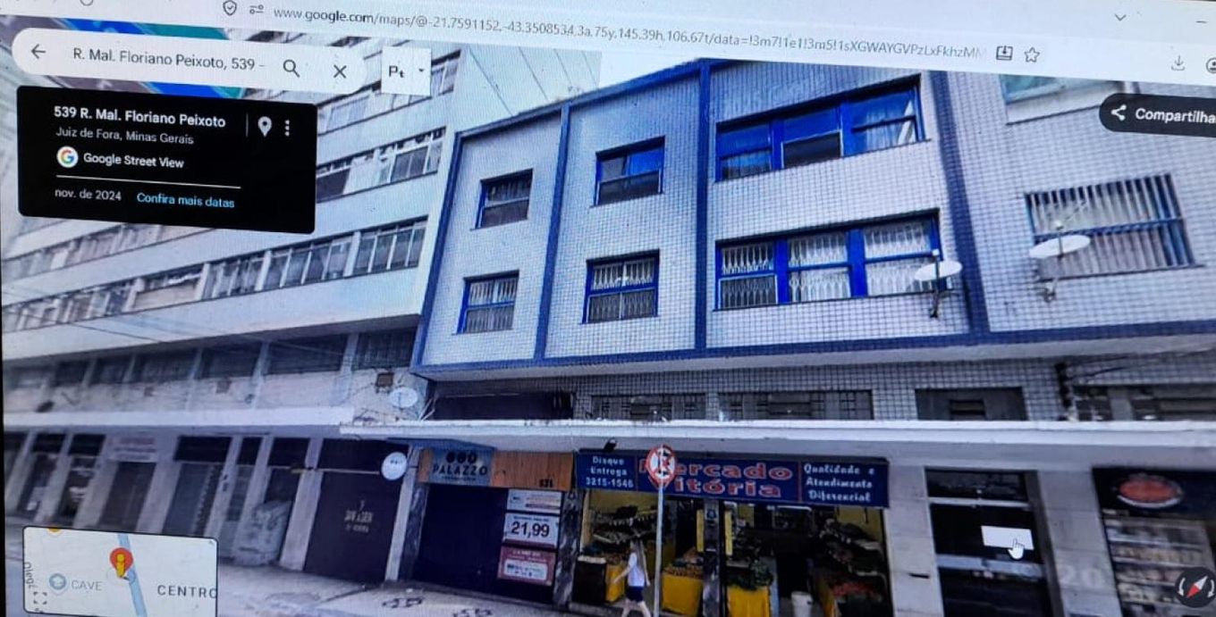 Apto Térreo Fundos 81m² Área Externa R. Floriano Peixoto 539 Ap 104 S/ Garagem