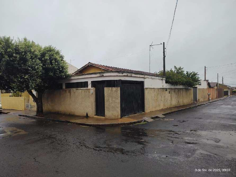 Direitos decorrentes da nua-propriedade e do usufruto do imóvel de matrícula nº 29.180 localizado em bebedouro/sp