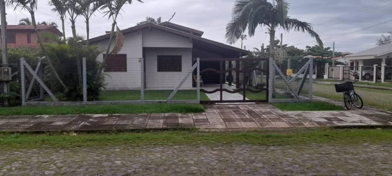 Casa 146,14m² com Terreno 325m² | Capão da Canoa-RS | Praia da Conceição - Aprox. 400mts da Praia - Financiamento até 420 Meses!