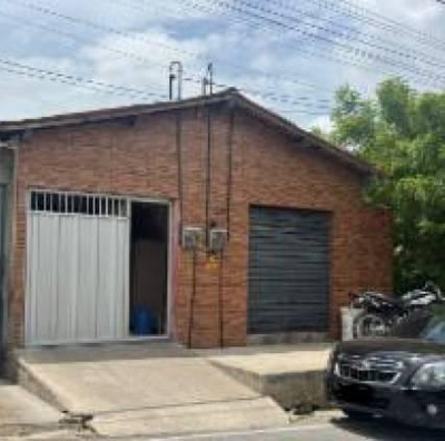Casa 144m² com Terreno 205m² | Jaguaretama-CE | Padre Sebastião Marleno - 2 Dorms, 2 Banheiros, 1 Vaga, Despensa - Financiamento até 420 Meses!