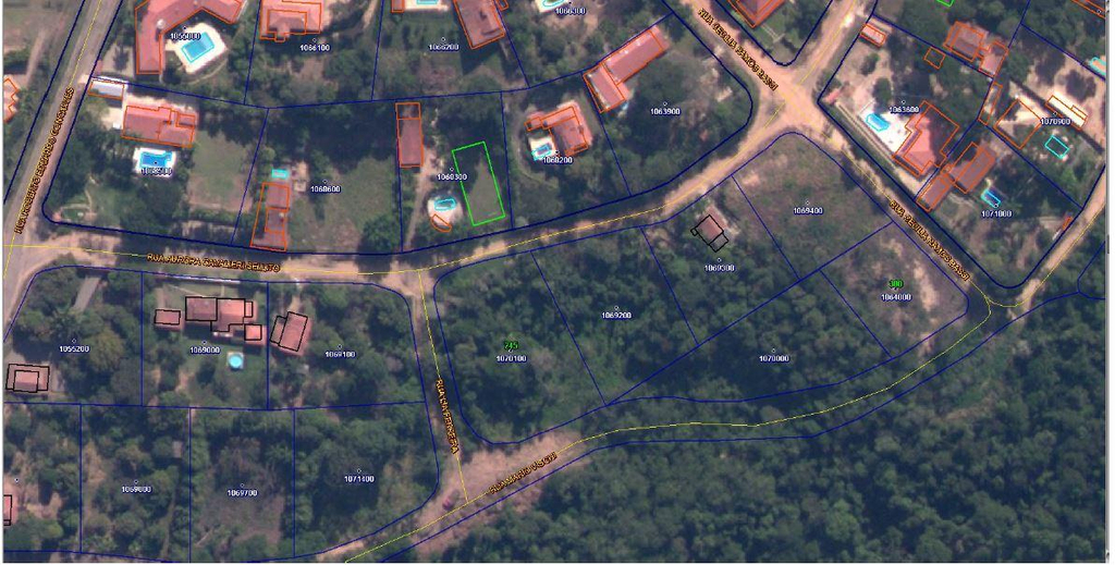 LOTE DE TERRENO DE 1.880,00 m² NO LOTEAMENTO AGRESTE EM ESPÍRITO SANTO DO PINHAL/SP