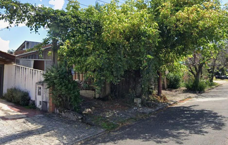 Casa no Bacacheri - área total de terreno de 420m² - Curitiba/PR