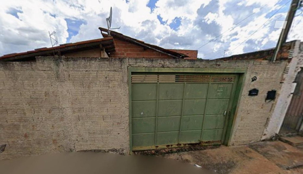 Casa, A.T. 126m², A.C. 31m², Conj. Hab. José Eugênio Abrão Miziara