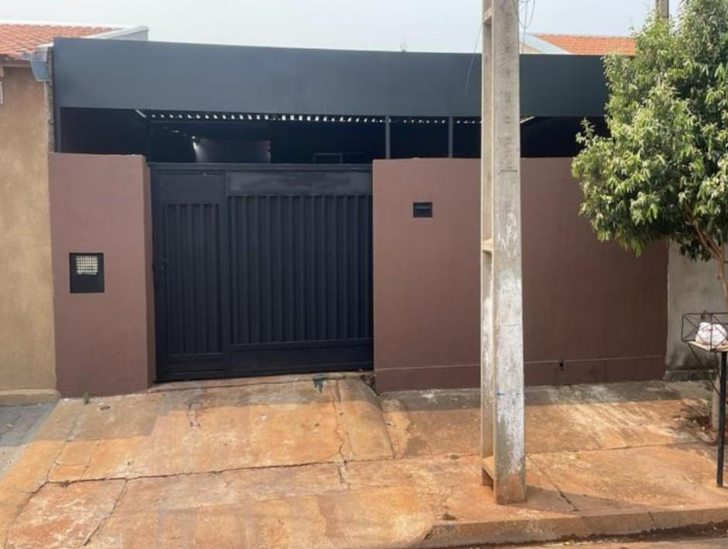 Casa 146m² | Terreno 160m² | Quinta das Castanheiras, Andradina/SP | Oportunidade p/ Investidor com 50% de Desconto na 2ª Praça!