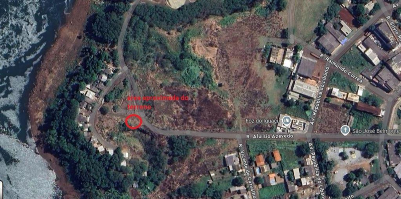 DIREITOS sobre o terreno com área de 978,50m2 localizado na Rua Maria de Andrade s/nº, Foz do Iguaçu/PR
