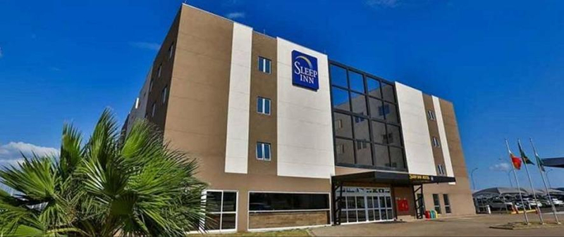 Apartamento n. 332, situado no Edifício Maringá Airport Hotel na Av. Dr. Vladimir Babkov, 565, Maringá/PR