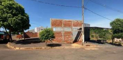 TERRENO URBANO COM ÁREA DE 261,04m2., EM PEROBAL-PR