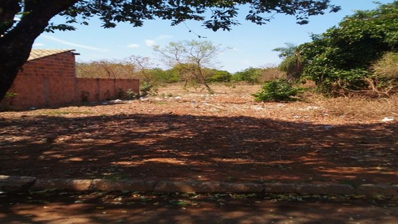 Terreno Urbano (Fração Ideal de 50%) | A.T 218 M² | Sem Benfeitorias - Vila Trindade | Aquidauana/MS